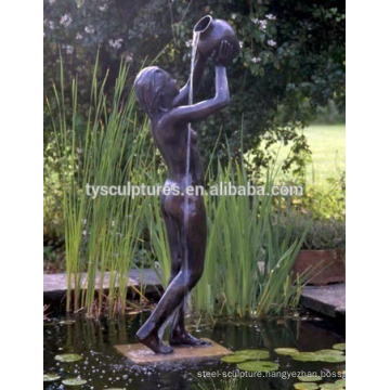 Western style modern art bronze natural life size sexy nude lady bathing sculpture for decoration